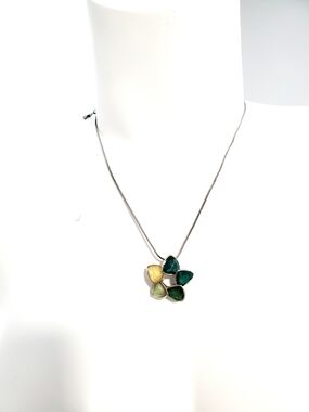 Multi-Gem Teardrop Flower Pendant Necklace - Green & Yellow